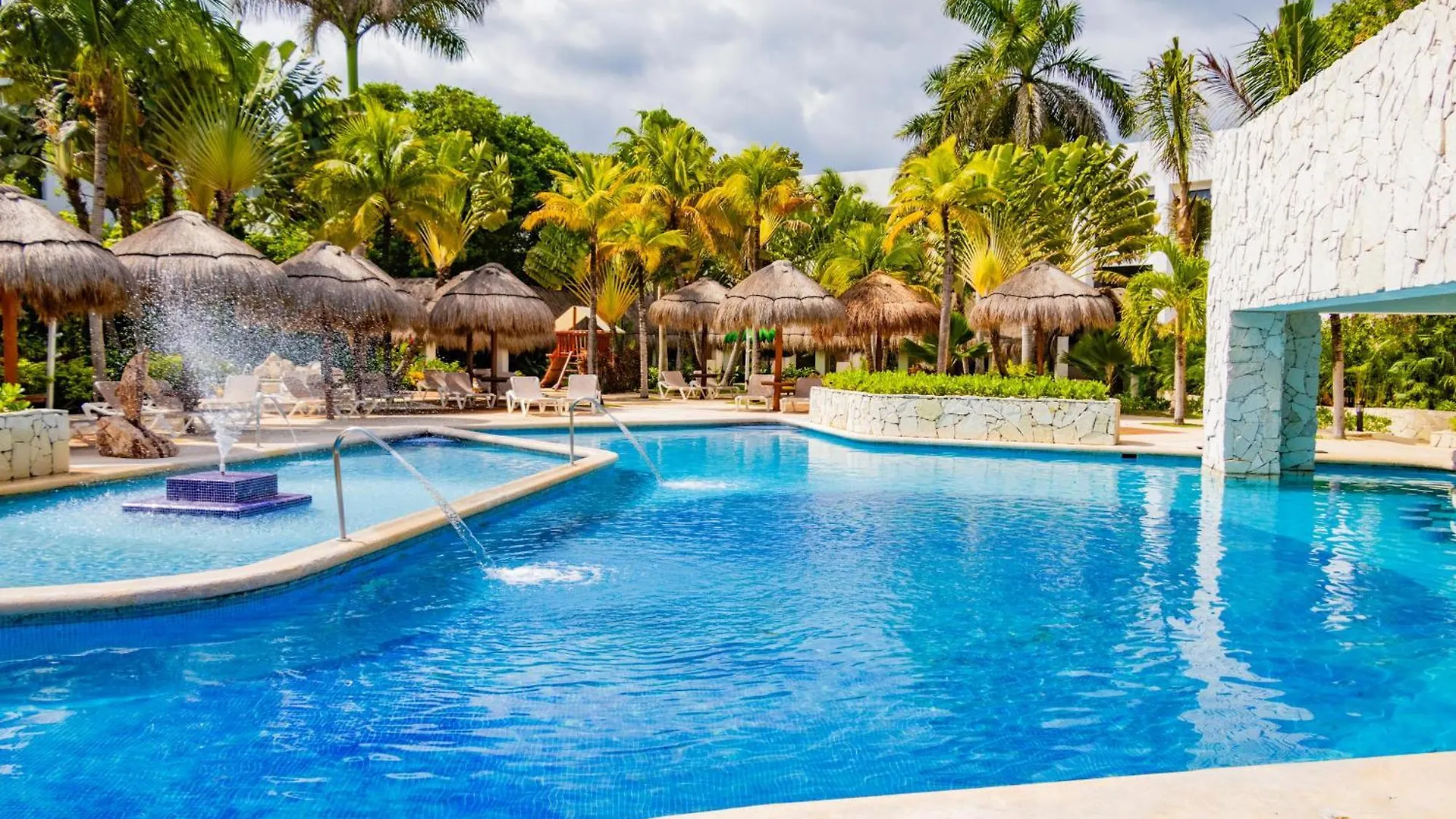 Grand Oasis Tulum Riviera Hotel Akumal Mexico